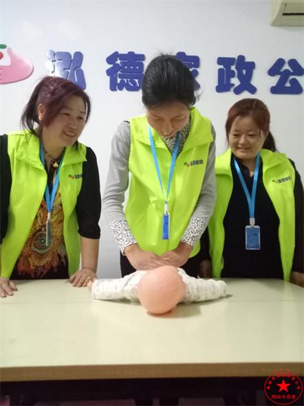 寶寶多大年齡可以喝酸奶？