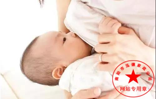 怎樣養(yǎng)護寶寶的頭發(fā)？南陽有培訓(xùn)金牌月嫂的嗎？